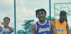 Amerado - Sika Besu Video ft Kweku Flick, Ypee